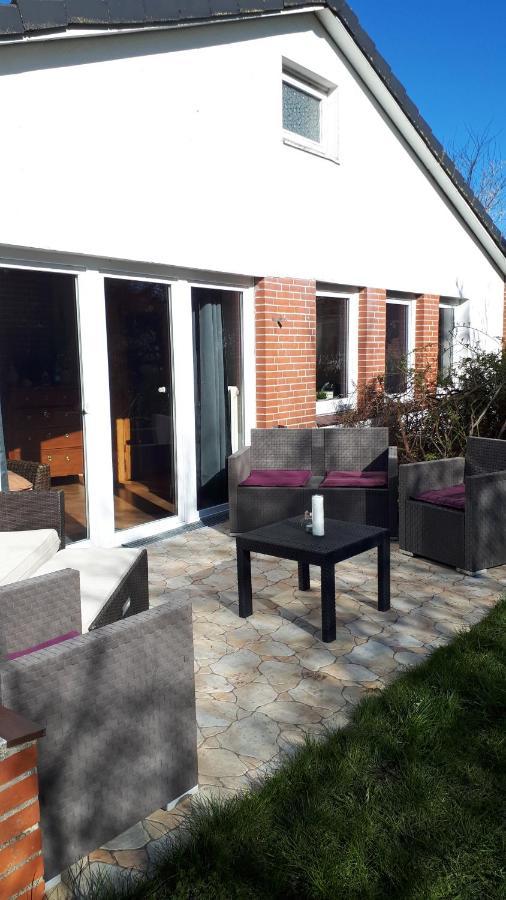 Ferienhaus In Buesumer Deichhausen - Buesum An Der Nordsee Fuer Bis Zu 9 Personen Экстерьер фото